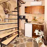 Athina House Holiday home *