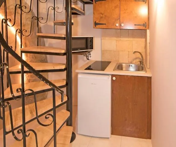 Athina House Feriehus *